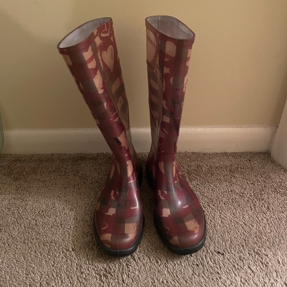 Burberry rain boots